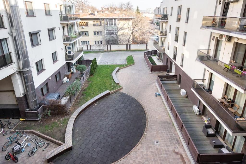 Vivando - Scandic Ap E - Parking Bucureşti Ngoại thất bức ảnh